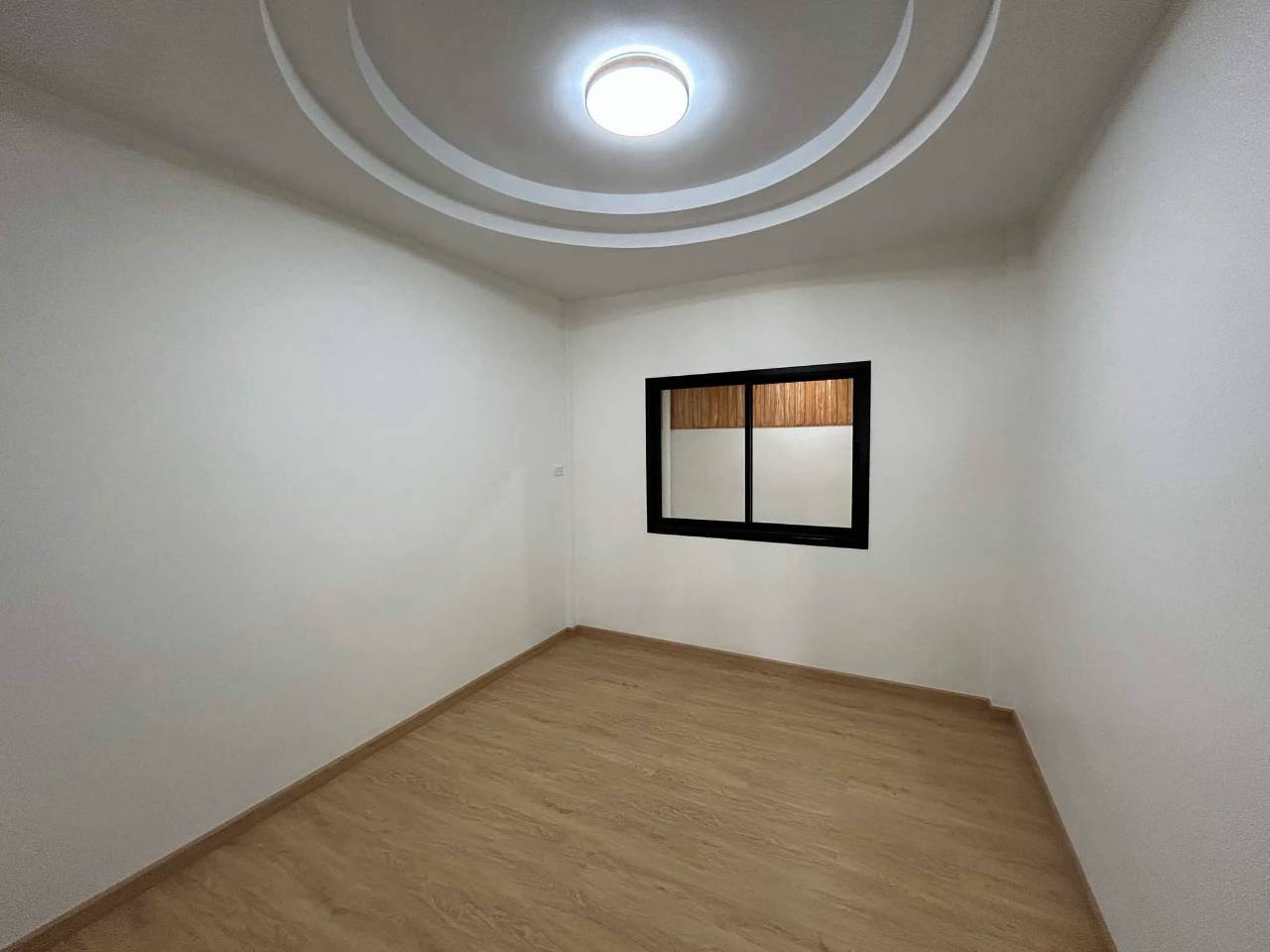 หมู่บ้านแหลมทอง WR-04831 3