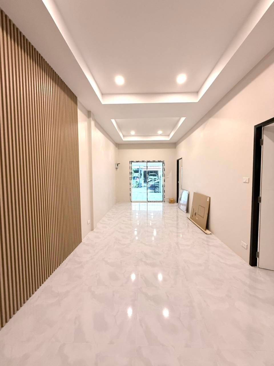 หมู่บ้านฉลองอินเตอร์ WR-04834 4