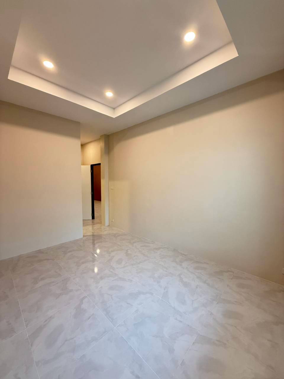 หมู่บ้านฉลองอินเตอร์ WR-04834 9