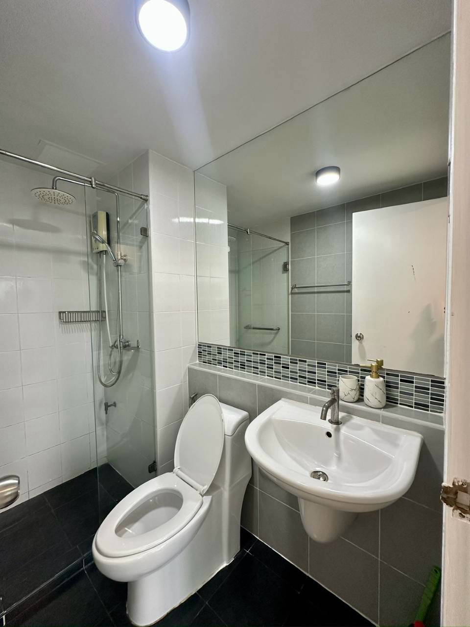 Dcondo Kathu WR-04847 10