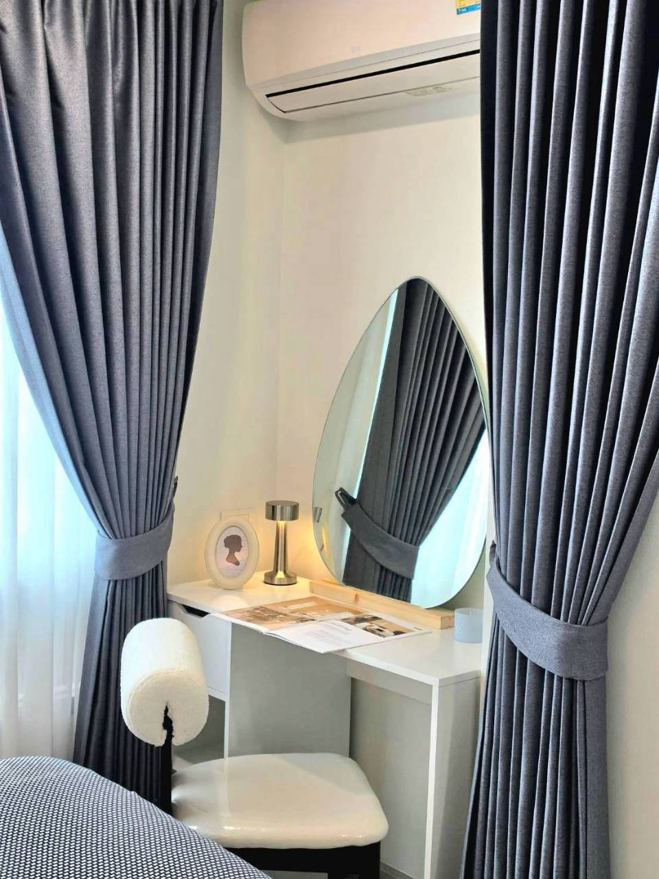 The Scene Condo WR-04851 7