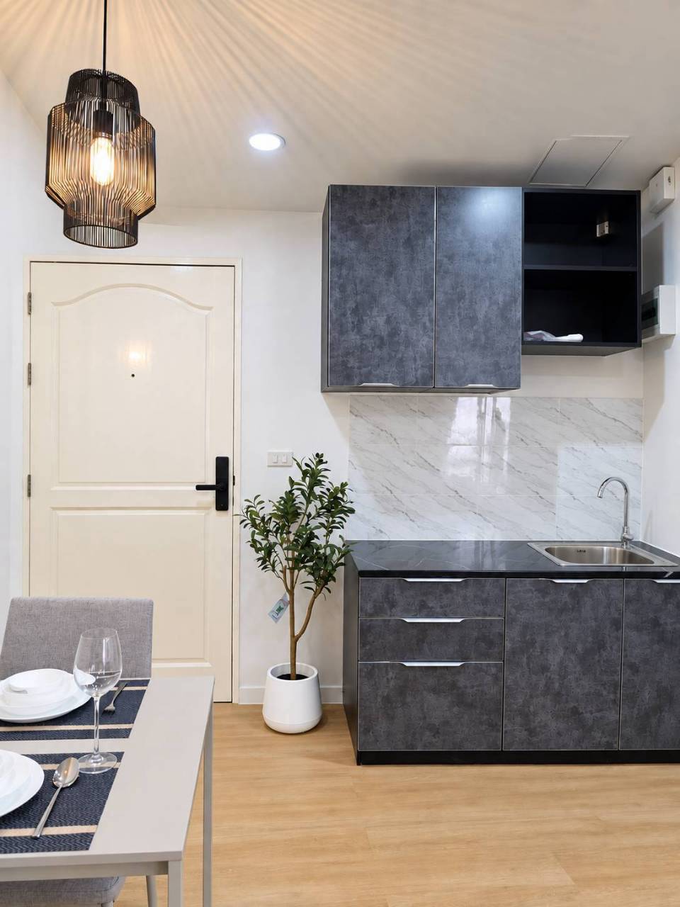 Patong Loft Condominium WR-04860 7