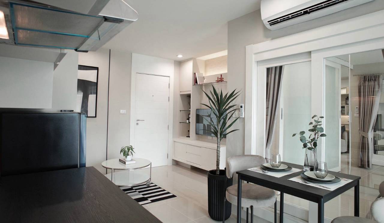 The Scene Condo WR-04877 6