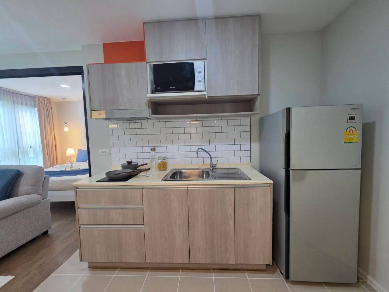 Centrio Condominium WR-04900 10