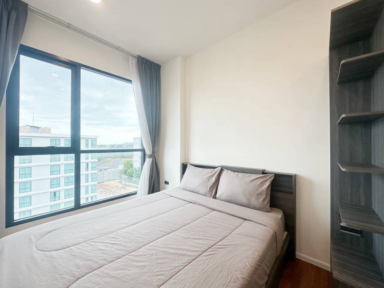 Space Condo WR-04903 3