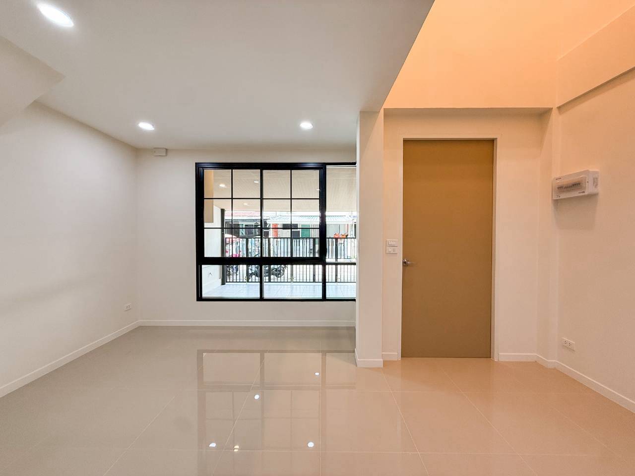 หมู่บ้านเจ้าฟ้าการ์เด้นโฮม เกาะแก้ว WR-04921 2
