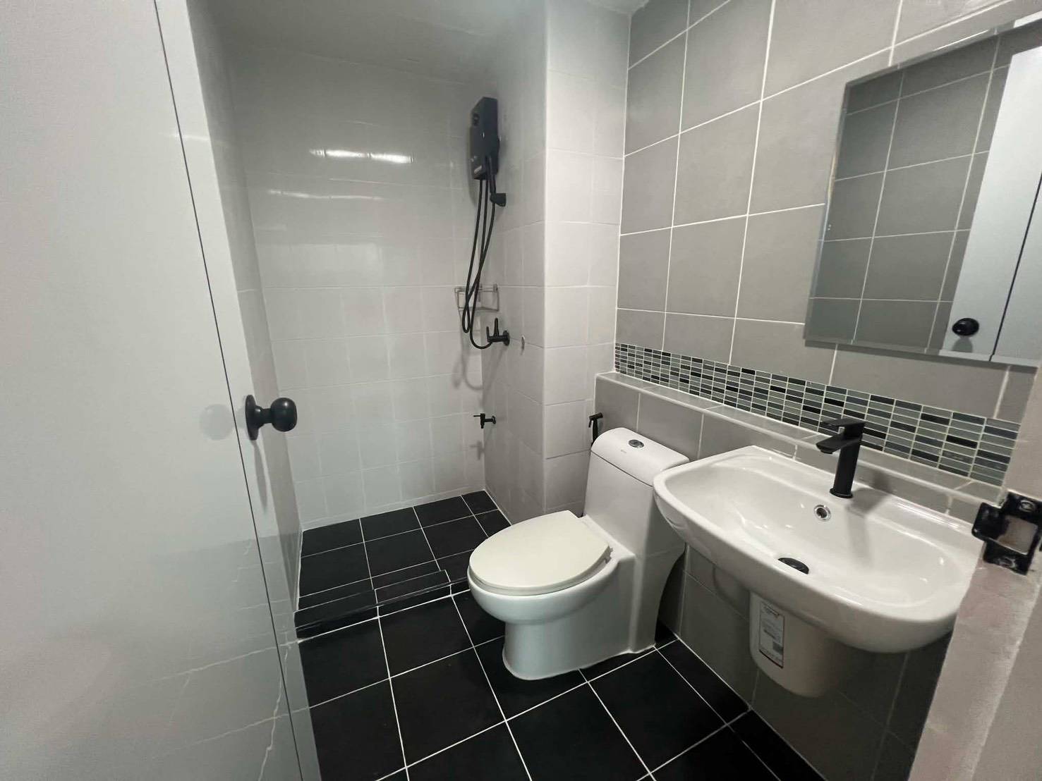 Dcondo Kathu WR-04923 9
