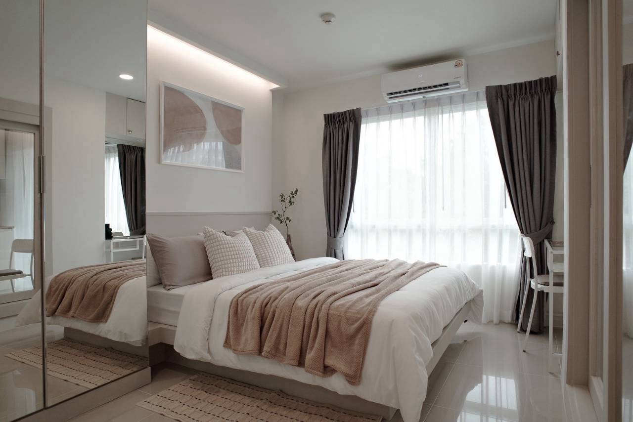 The Scene Condo WR-04927 4