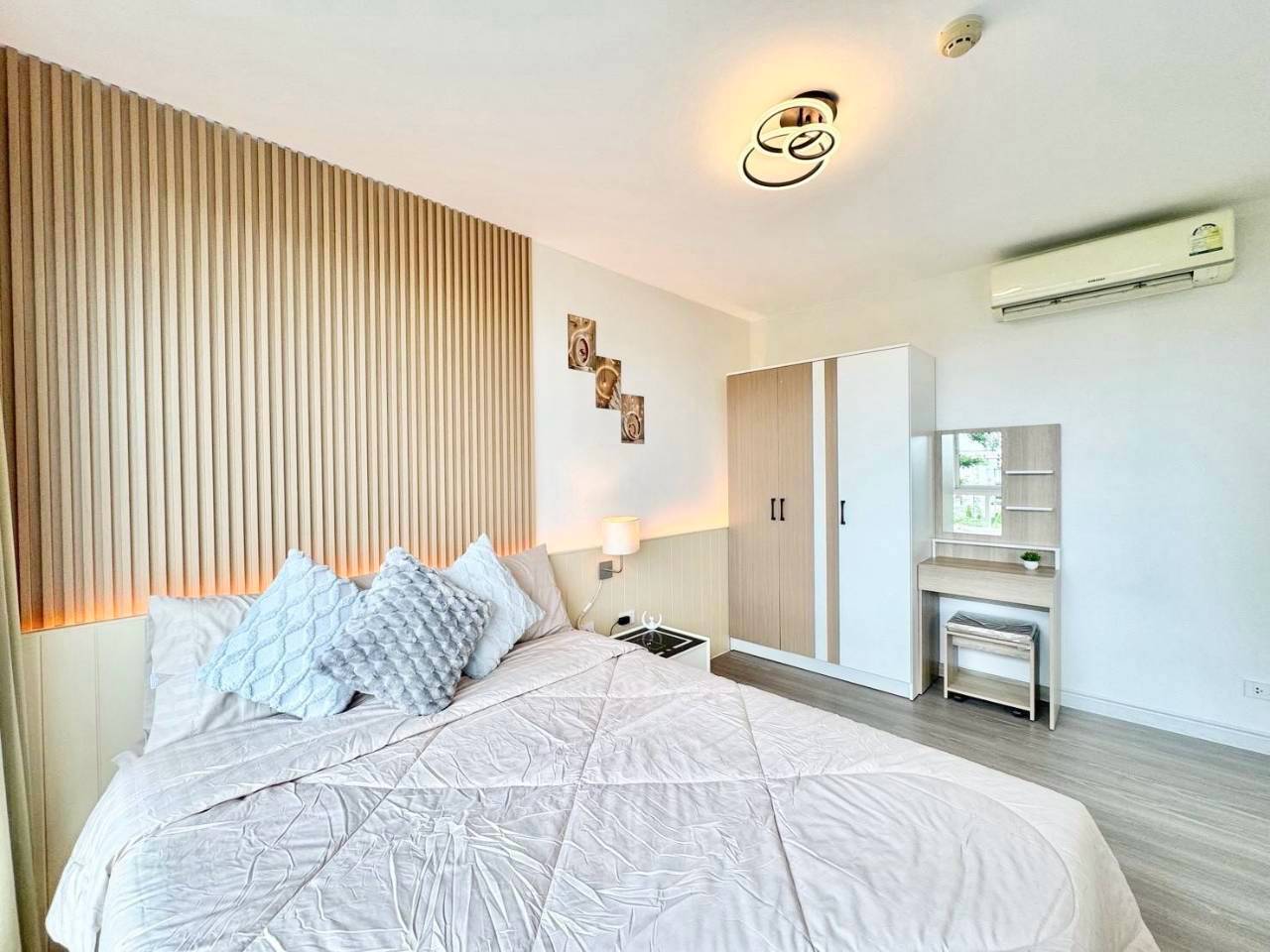 The Wide Condominium WR-04937 6