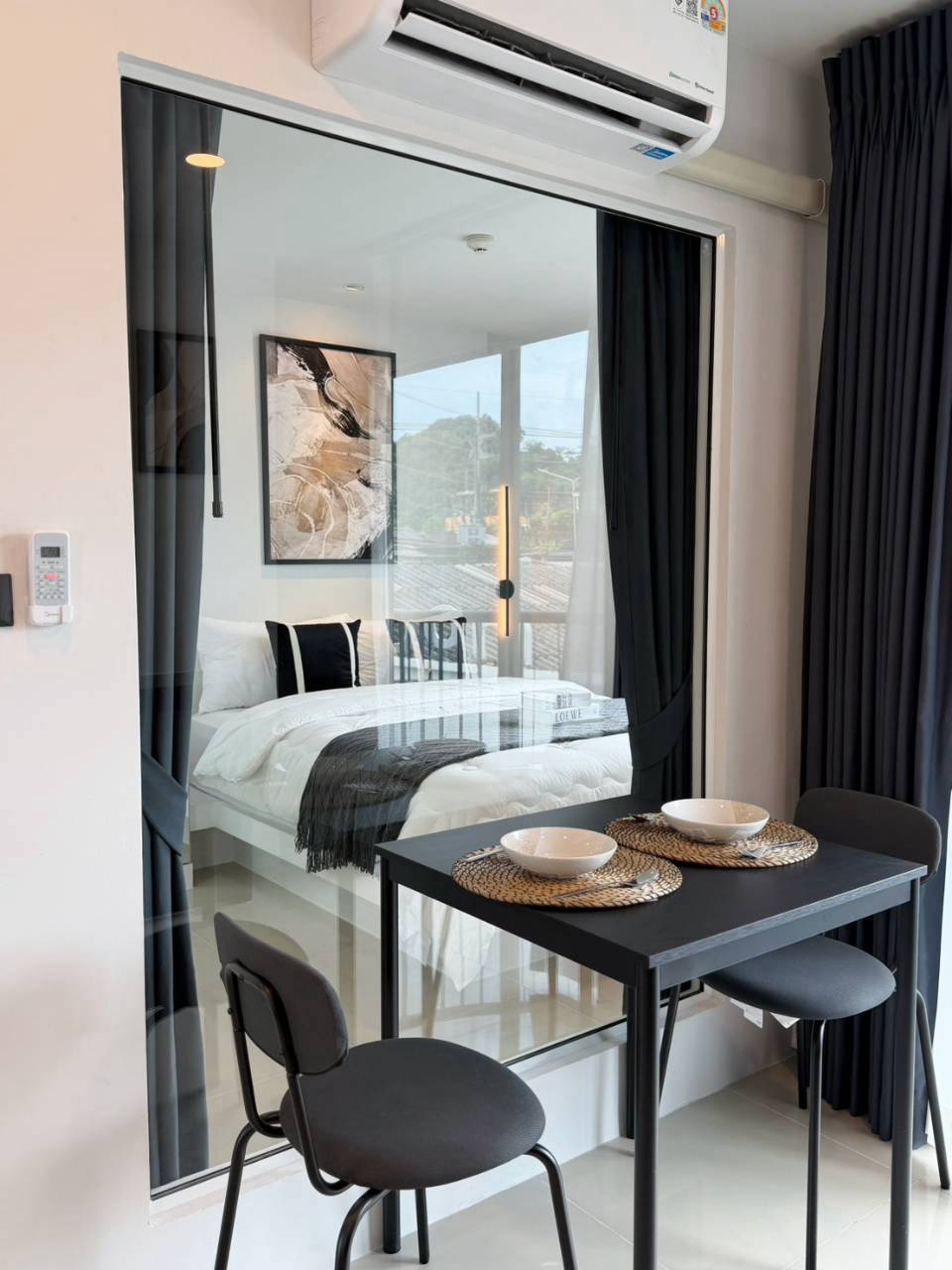 The Scene Condo WR-04952 4