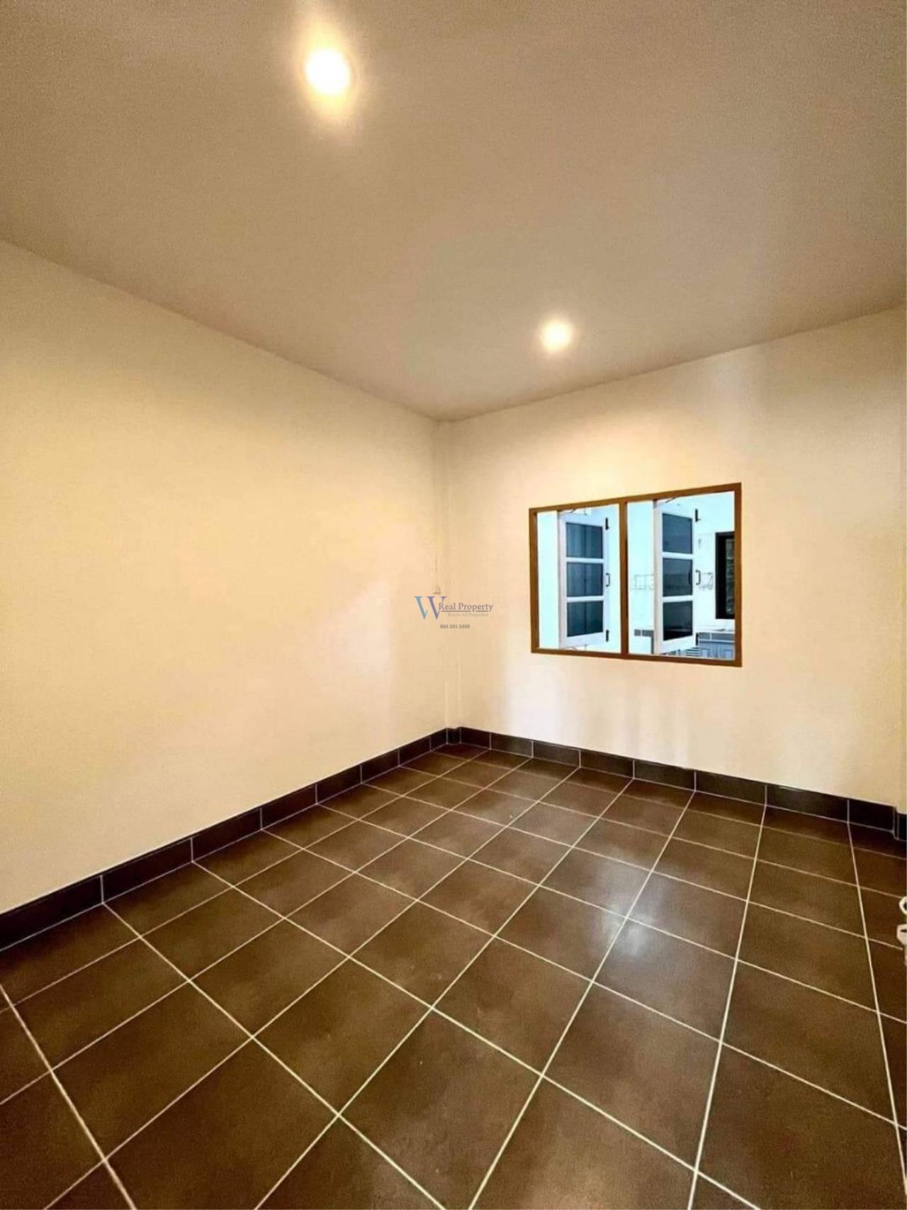 บ้านชั้นเดียว หลังอิเกีย พิกัดเมือง WR-00548 4
