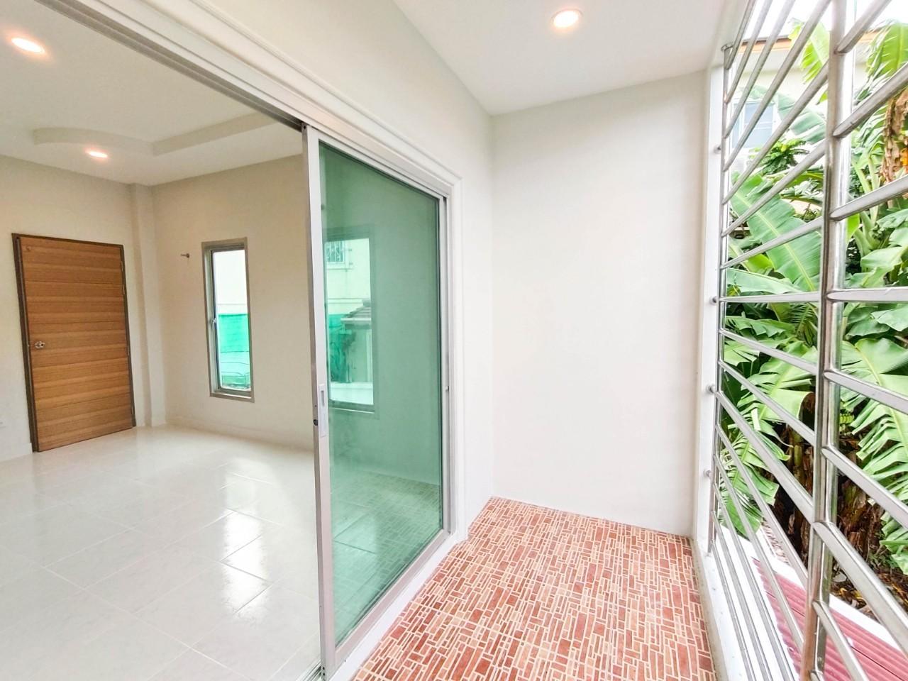 บ้านซอยนากก ฉลอง WR-00634 11