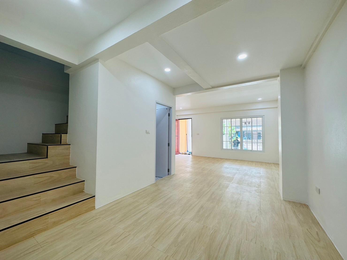 หมู่บ้านกานดา เมืองทอง WR-00757 2