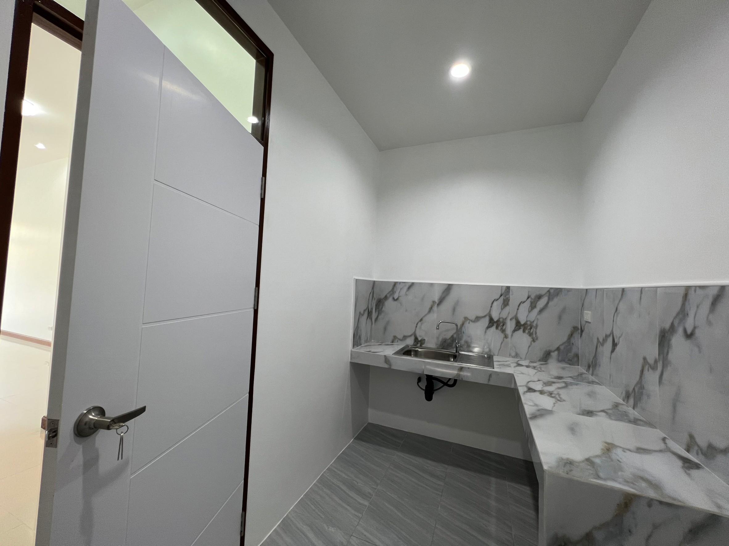 บ้านแฝด 4 หลัง โซนบ้านพร WR-00939 8