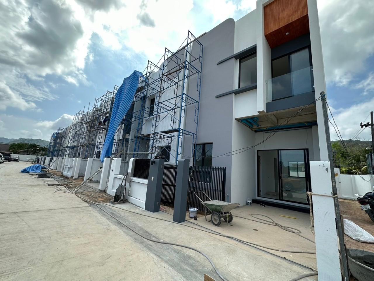 ทาวน์โฮมสวยสร้างใหม่ โซนฉลอง WR-01702 2
