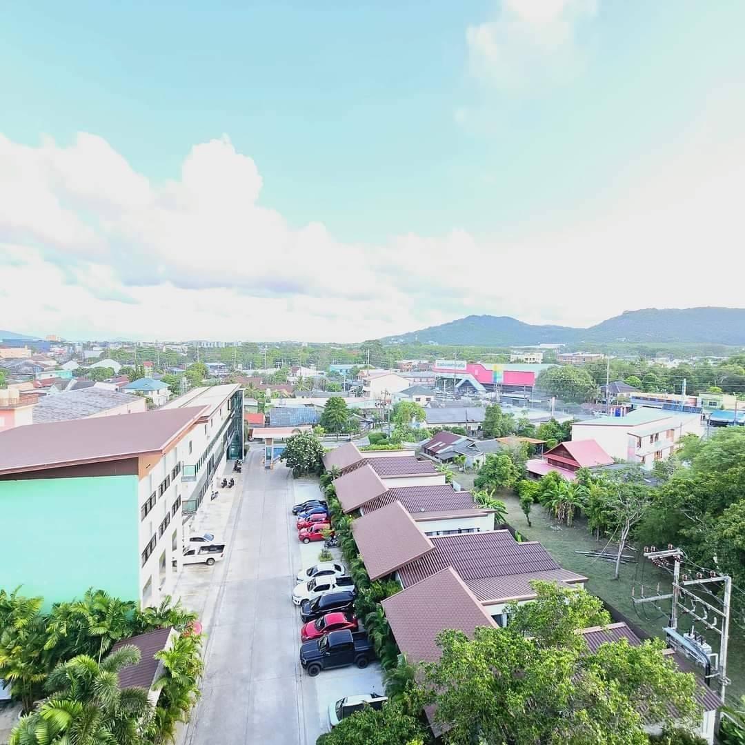 The Bell Condominium WR-02050 12