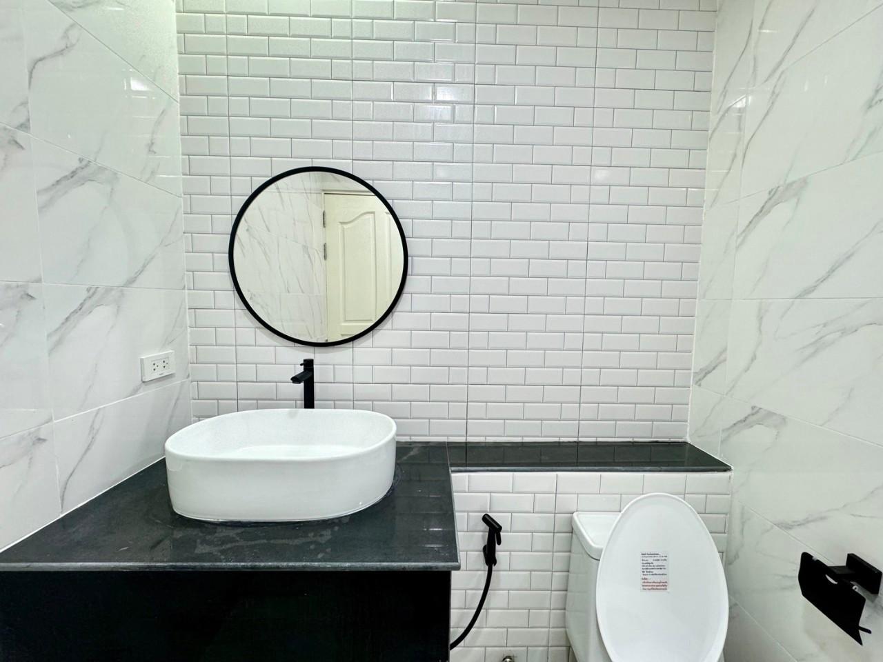 Phanason The Green Place Condominium WR-02130 11