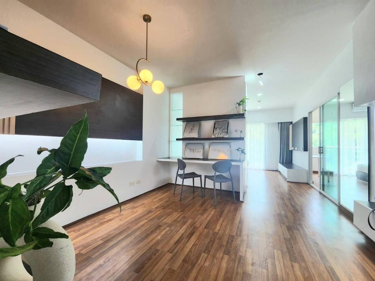 Phanason The Green Place Condominium WR-02499 4
