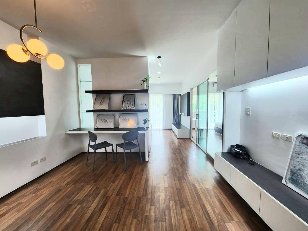 Phanason The Green Place Condominium WR-02499 5