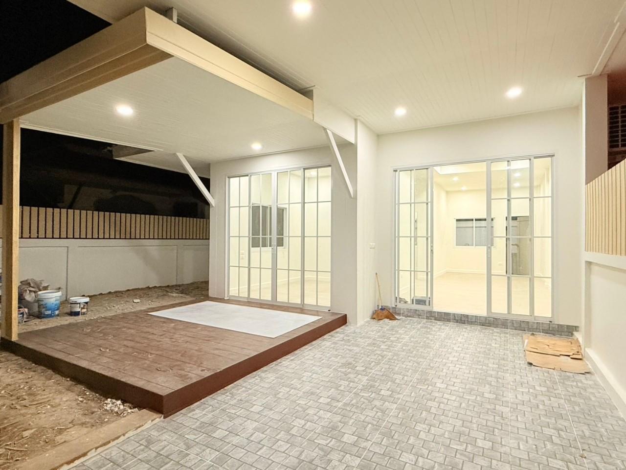 หมู่บ้านเพลินจันทร์ WR-02730 1