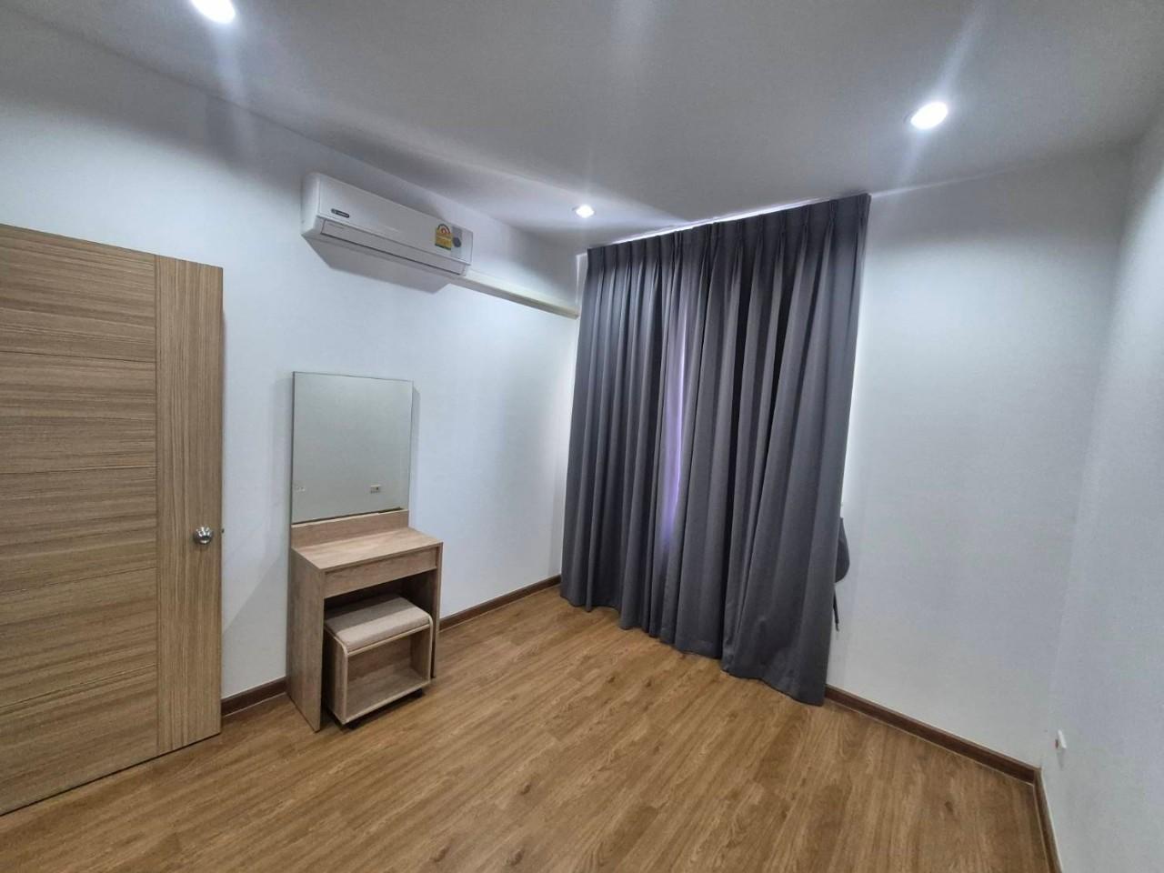หมู่บ้าน The First รัษฎา WR-02740 12