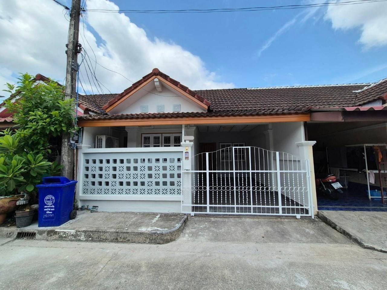 หมู่บ้านวิลล่า 3 WR-02702 1