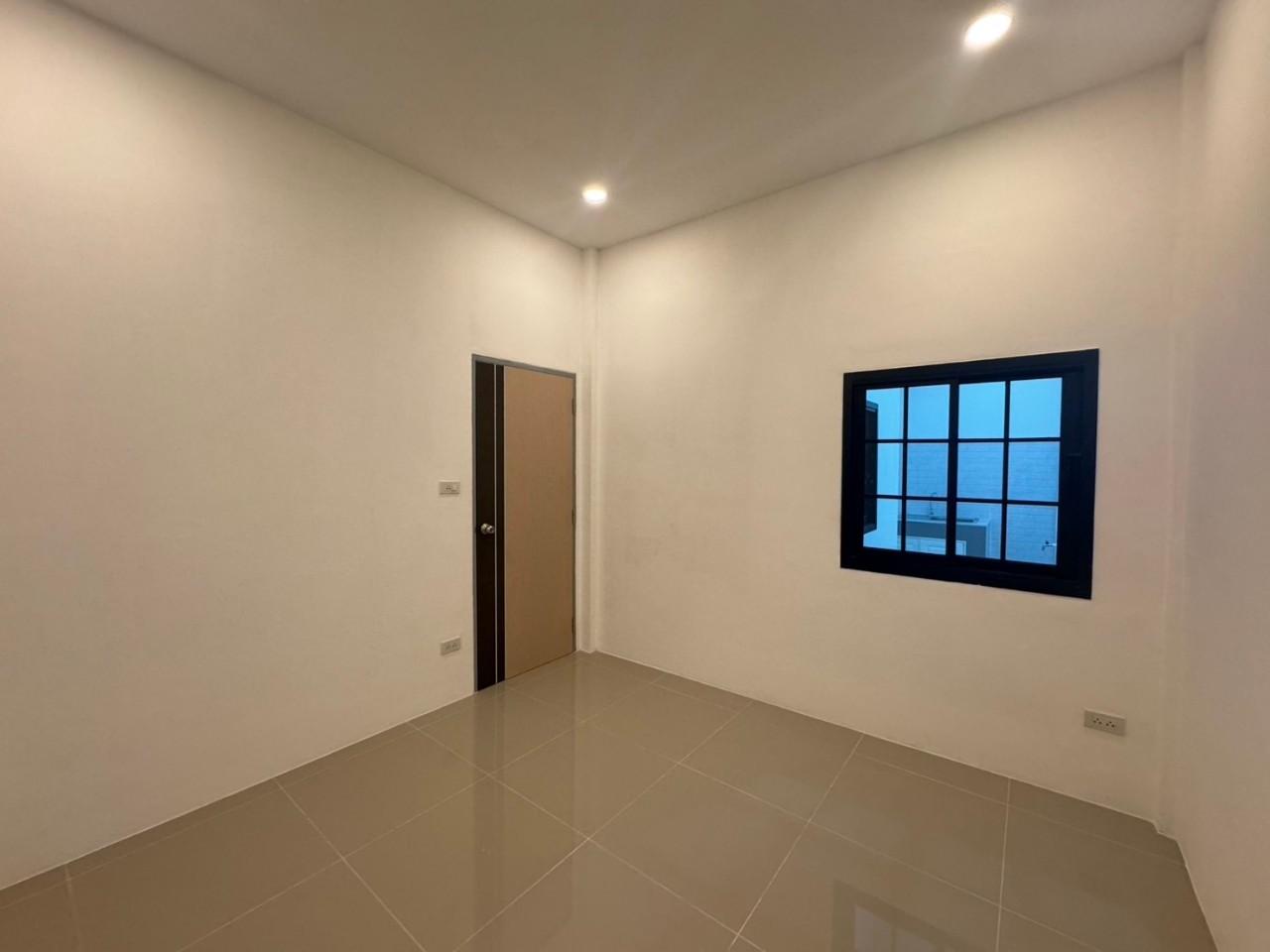 หมู่บ้านธารทอง 5 WR-02709 9