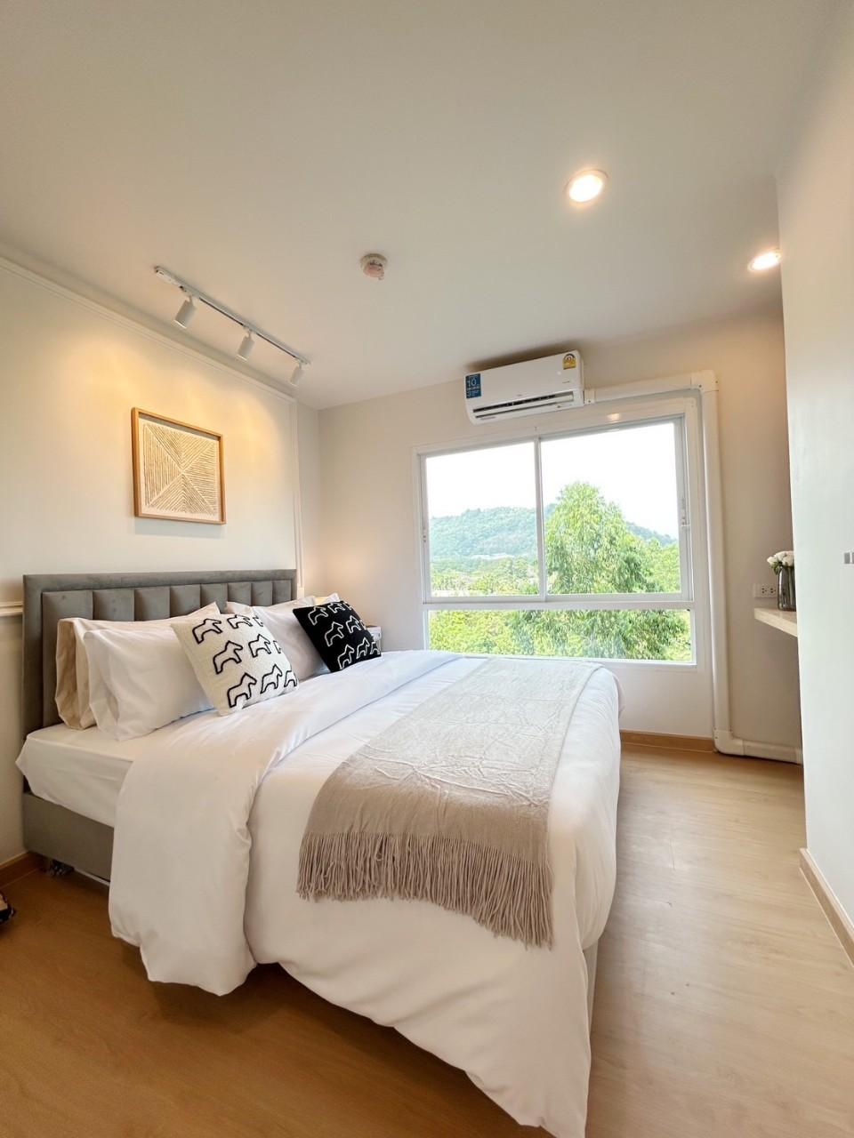 The Scene Condo WR-02859 2