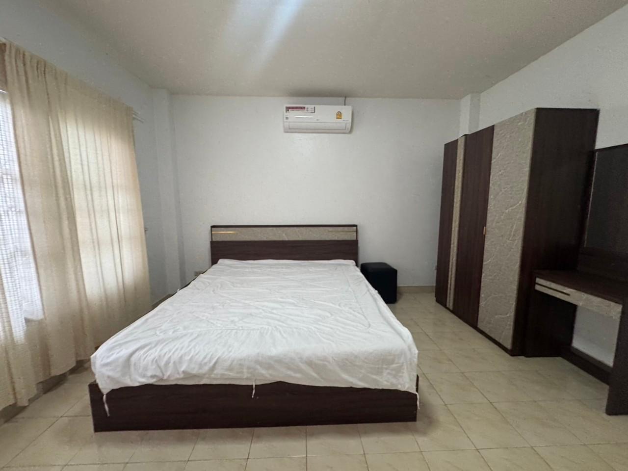 หมู่บ้านเคที การ์เด้นโฮม นาบอน WR-02888 5