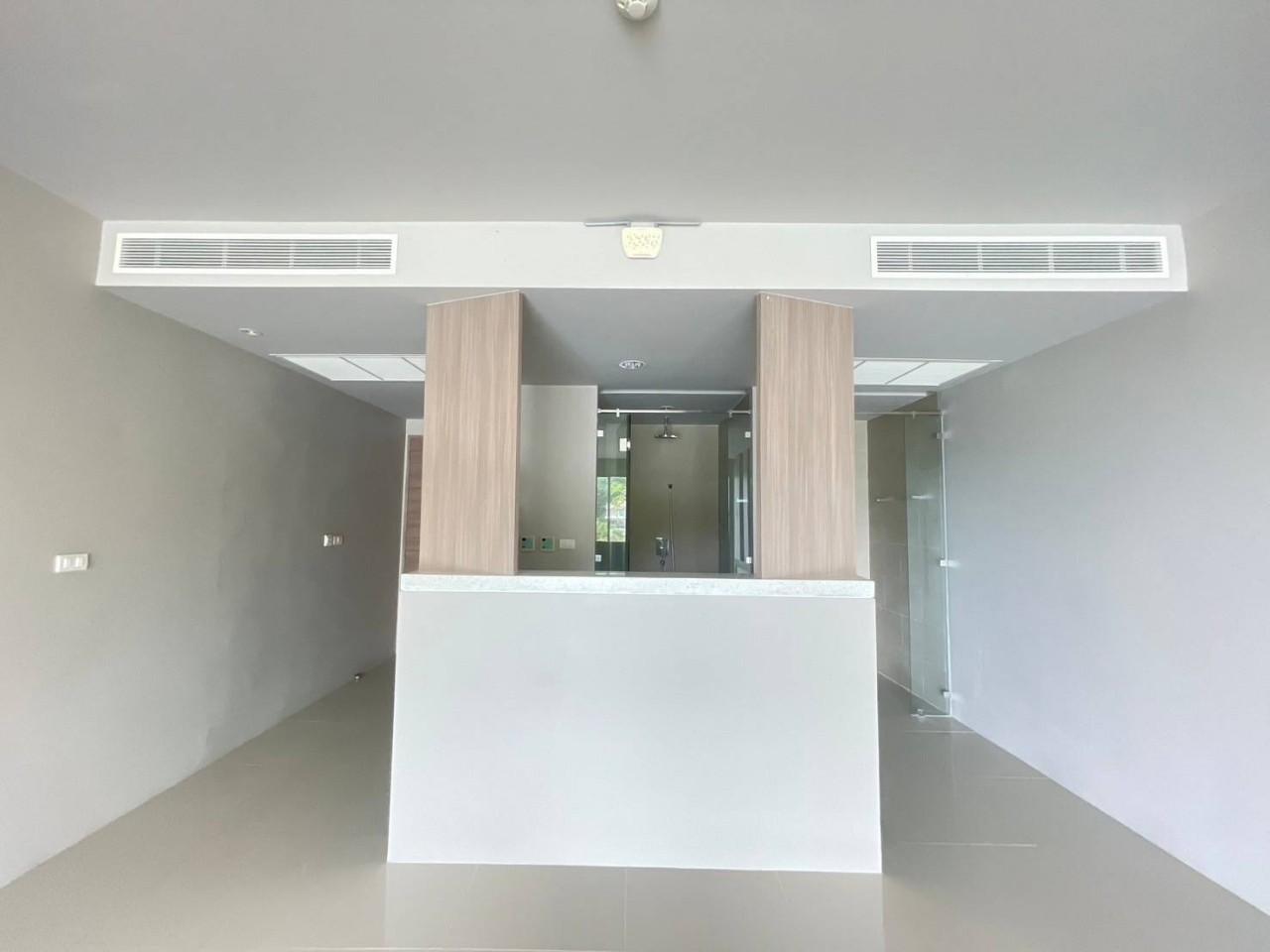 The Ark Karon Condo WR-02897 8