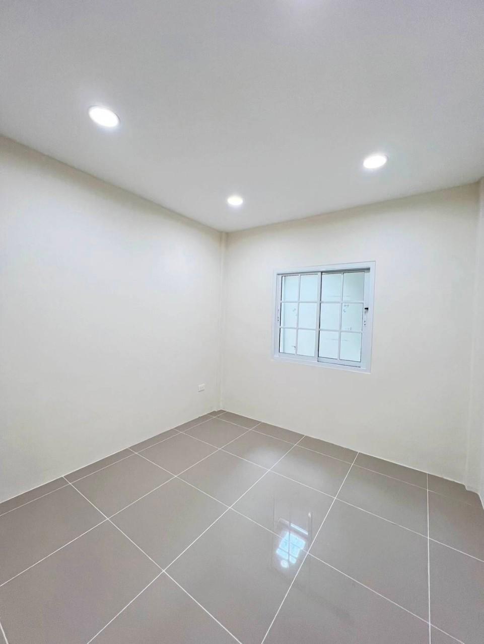 หมู่บ้านอิรวดี บายพาส WR-02902 3