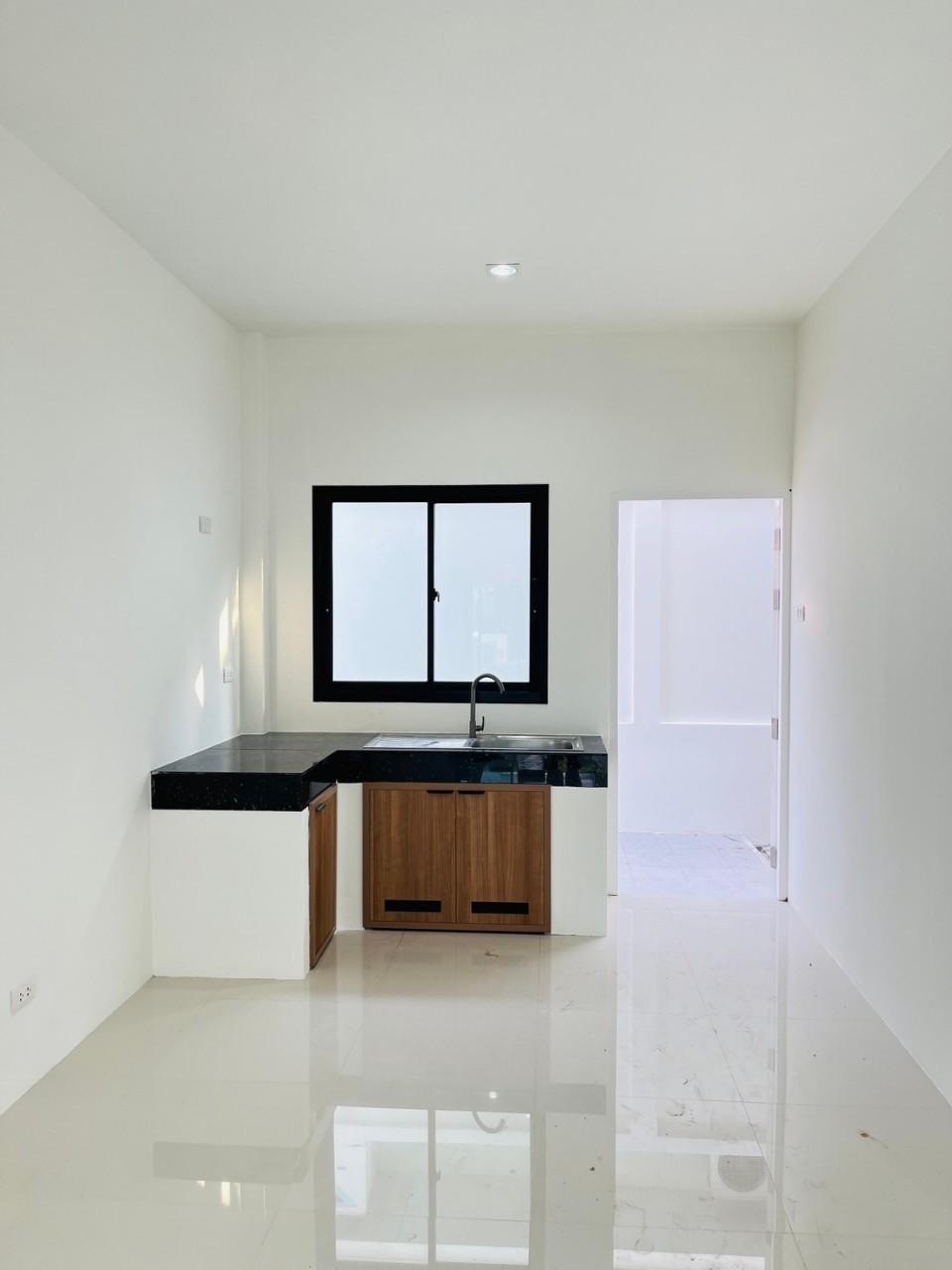 หมู่บ้านพร้อมพันธ์ บีทาวน์ WR-02908 8