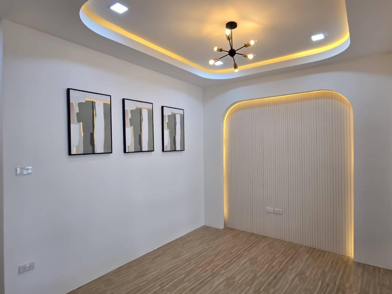 หมู่บ้านรัตนา WR-02716 5