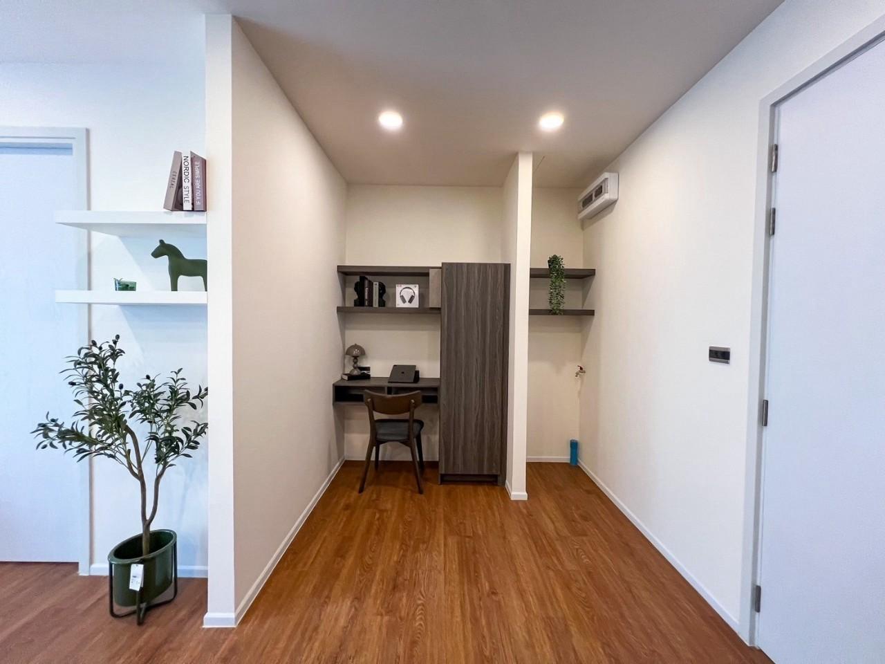 Space Condo WR-03008 6