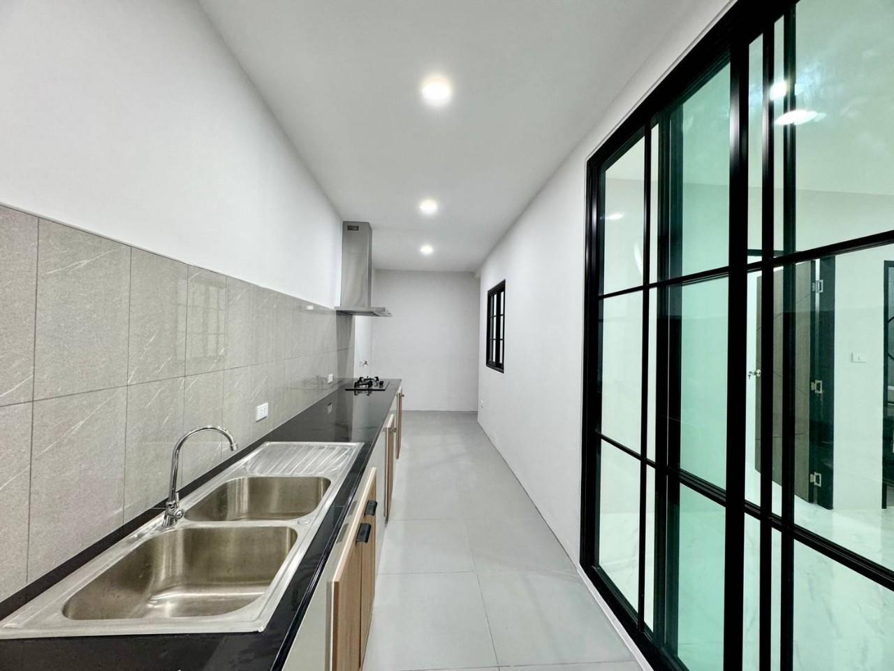 หมู่บ้านพนาสนธิ์ เทพอนุสรณ์ WR-02779 7