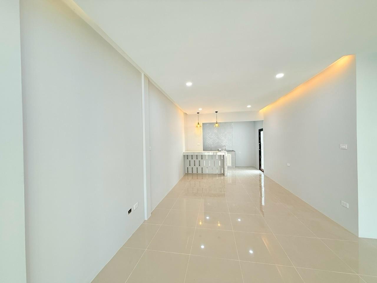 หมู่บ้านปฏักวิลล่า ฉลอง WR-02789 2