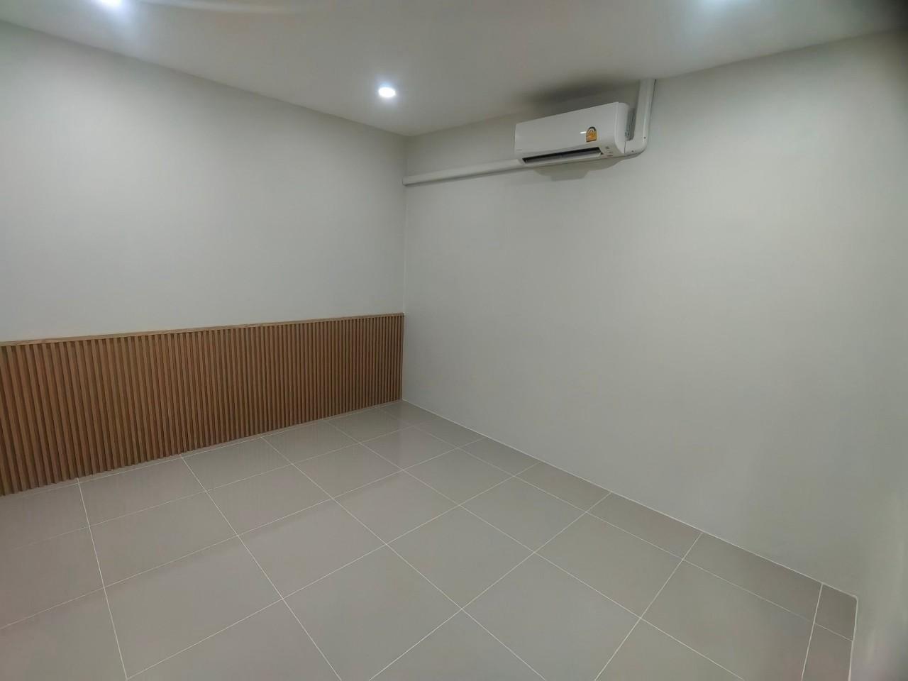 หมู่บ้านเคที นาบอน WR-03034 4