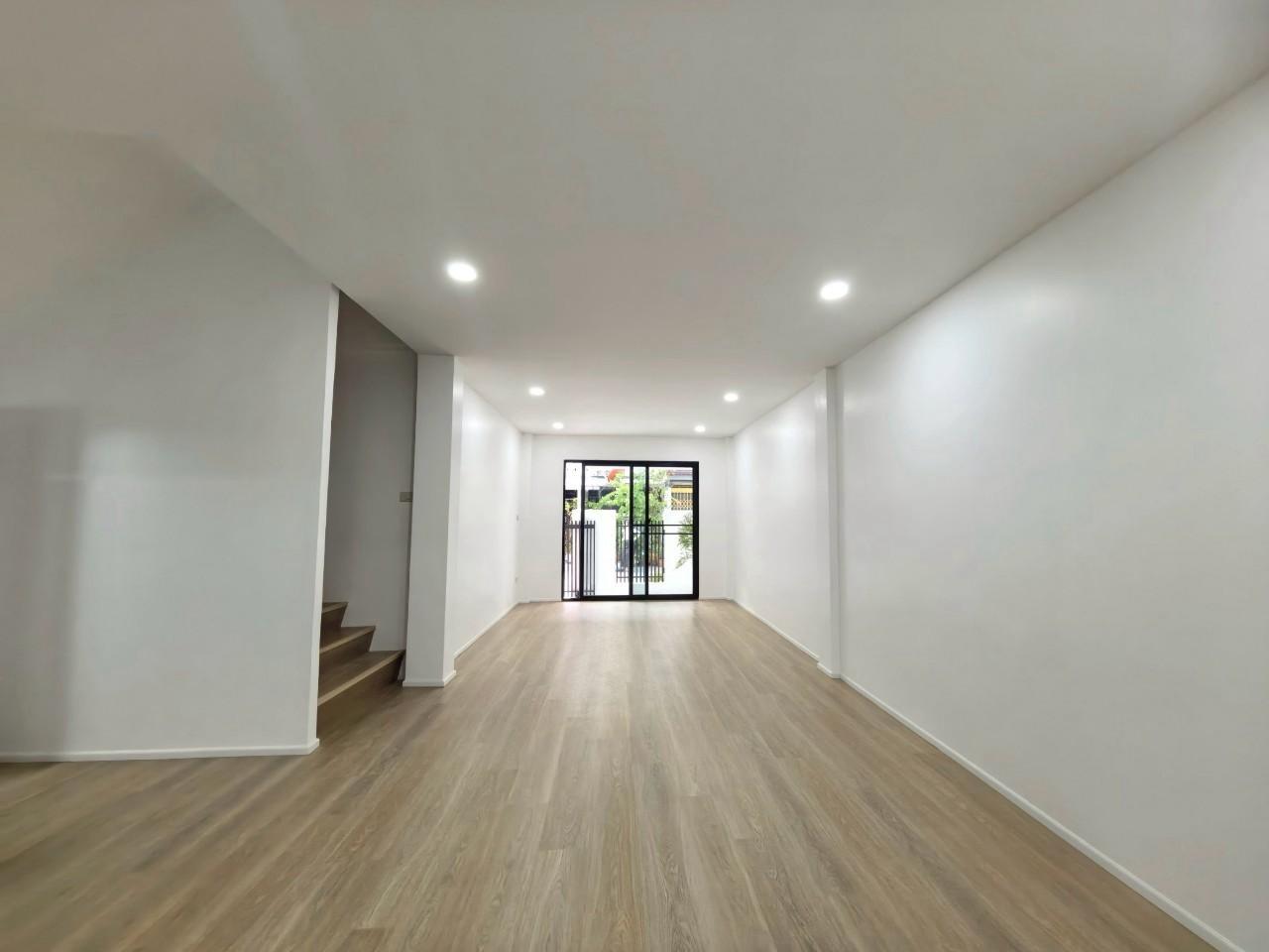 หมู่บ้านธารทอง 5 WR-03040 5