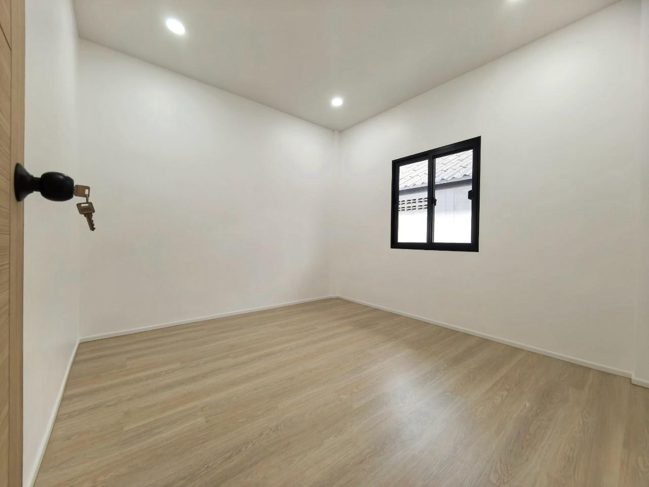 หมู่บ้านธารทอง 5 WR-03040 8