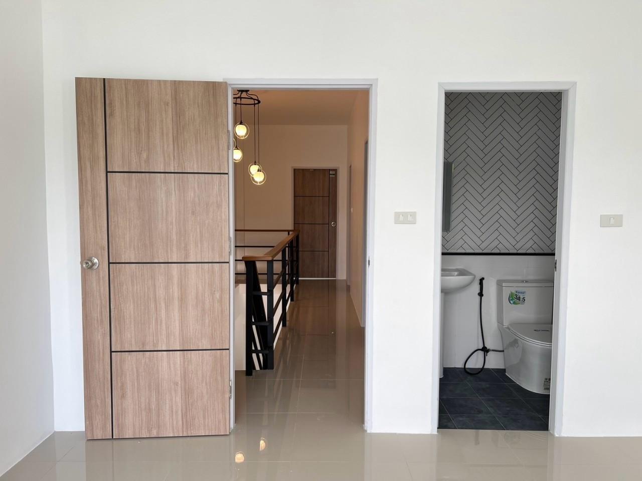 ทาวน์เฮาส์ 2 ชั้น ป่าคลอก WR-03052 7