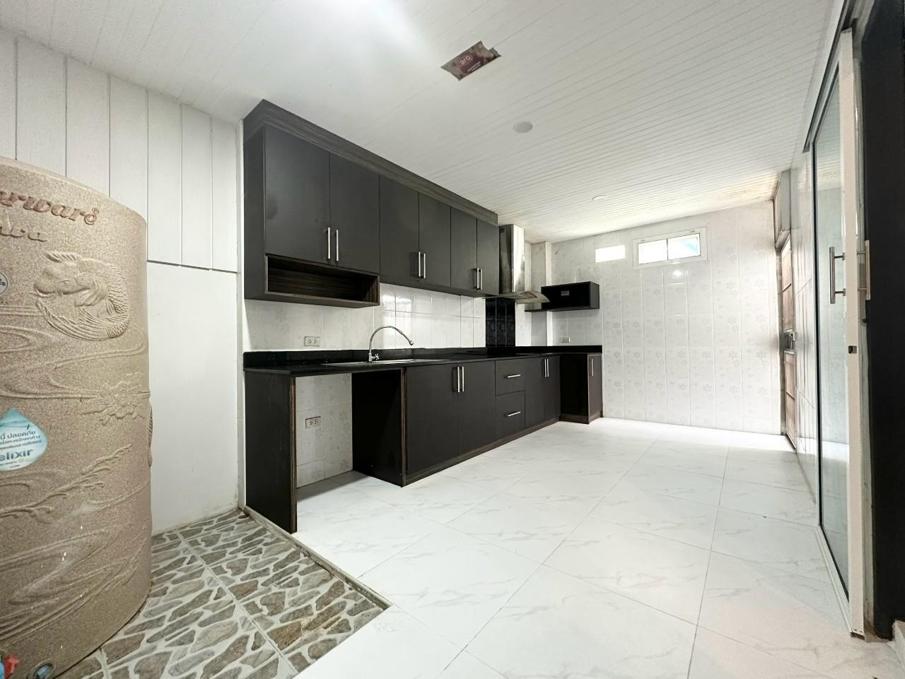 บ้านแฝดฉลอง WR-03053 10