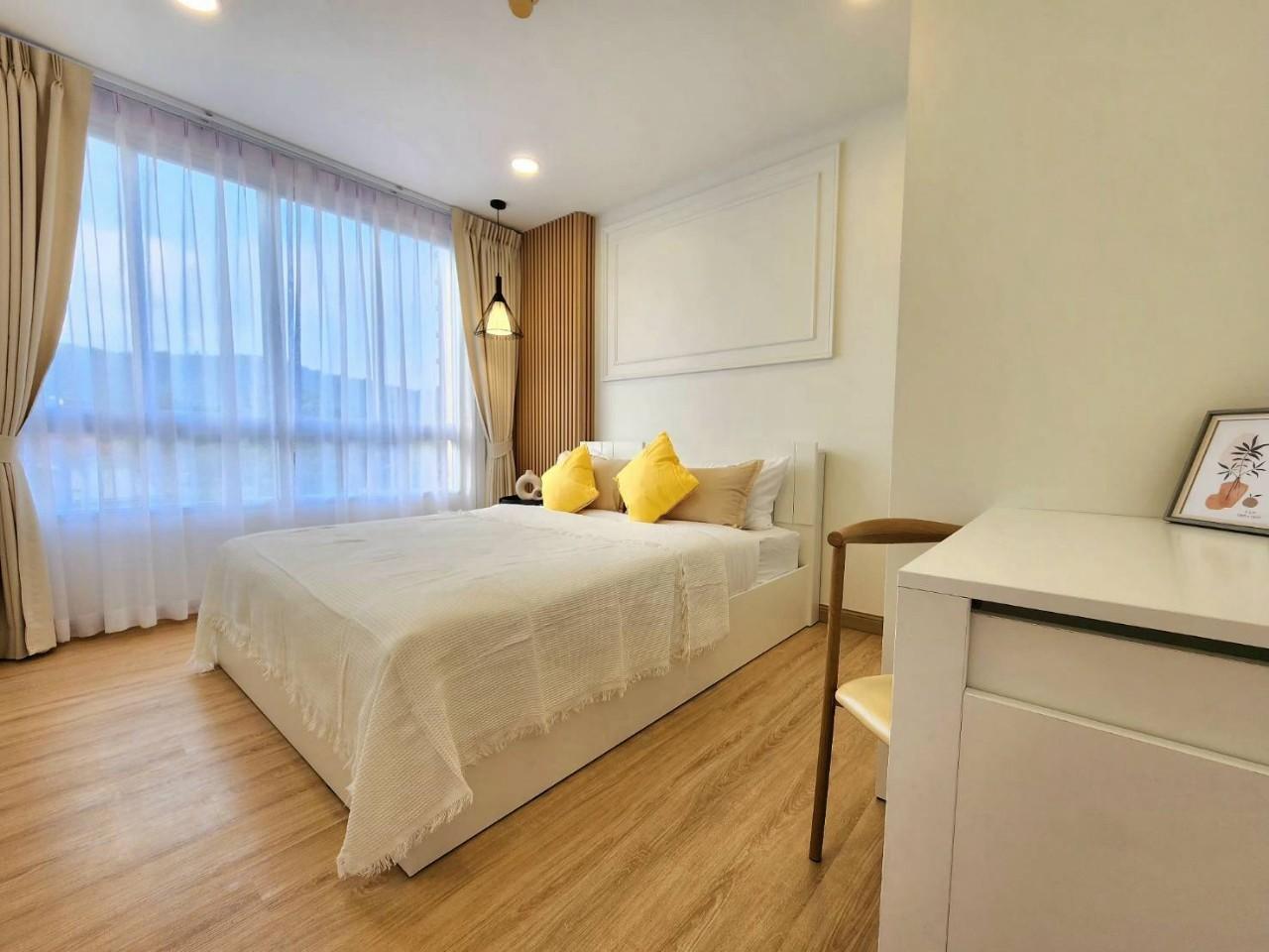 The Clover Condo WR-03061 3