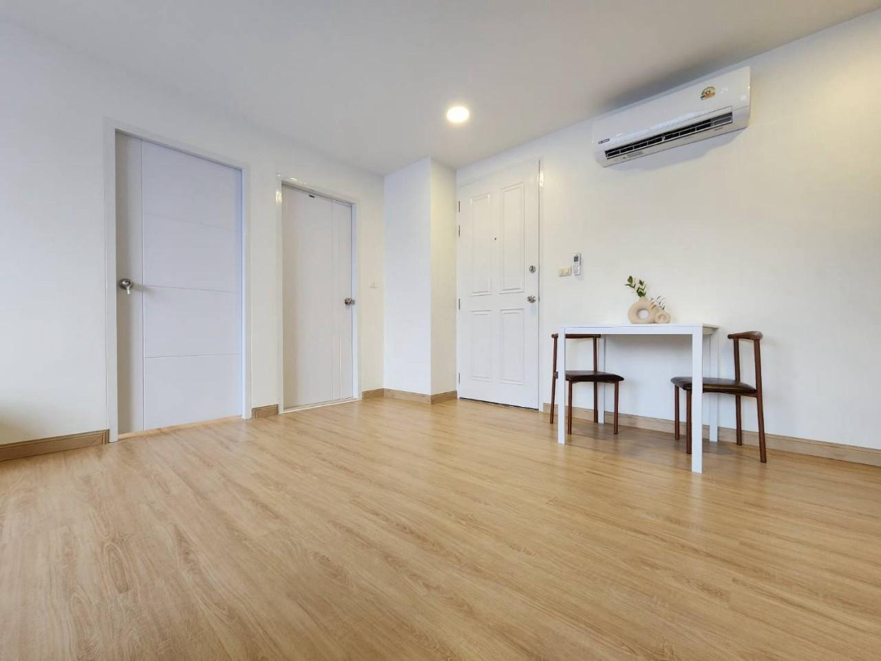 The Clover Condo WR-03061 4