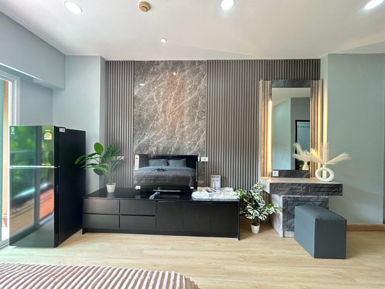 Phanason The Green Place Condominium WR-03066 2