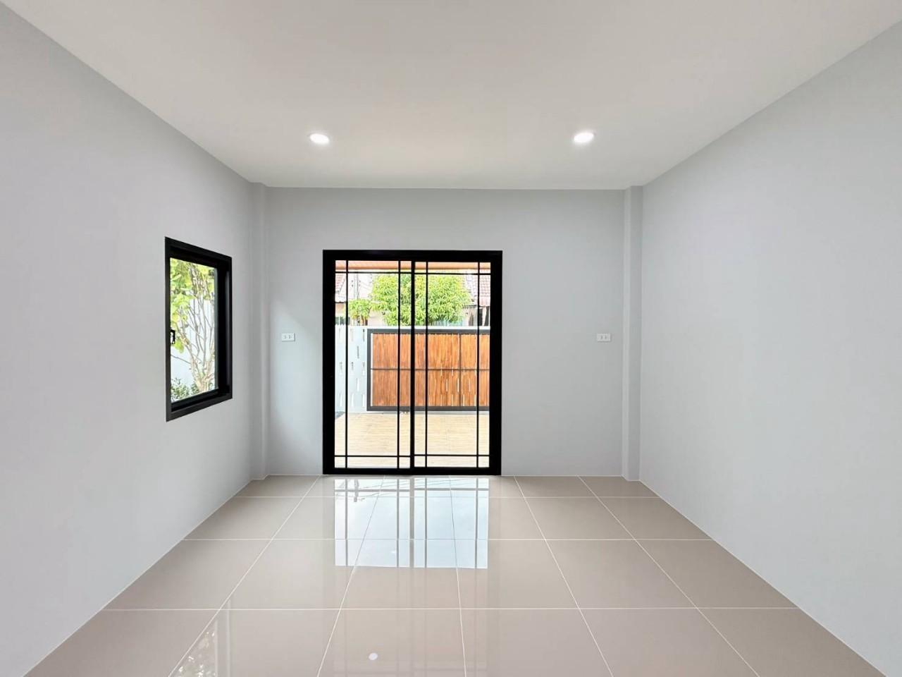 หมู่บ้านปฏักวิลล่า ฉลอง WR-02801 3