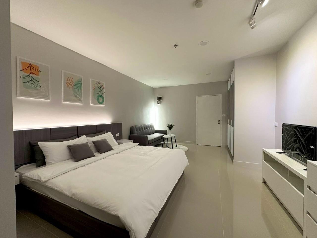 Phanason The Green Place Condominium WR-03071 3