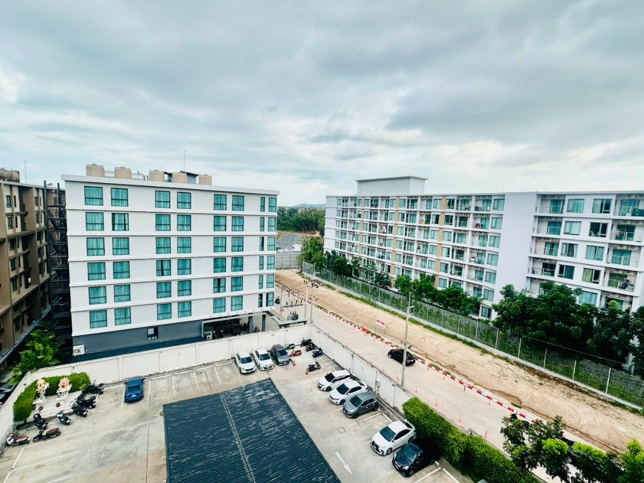 Space Condo WR-03073 11