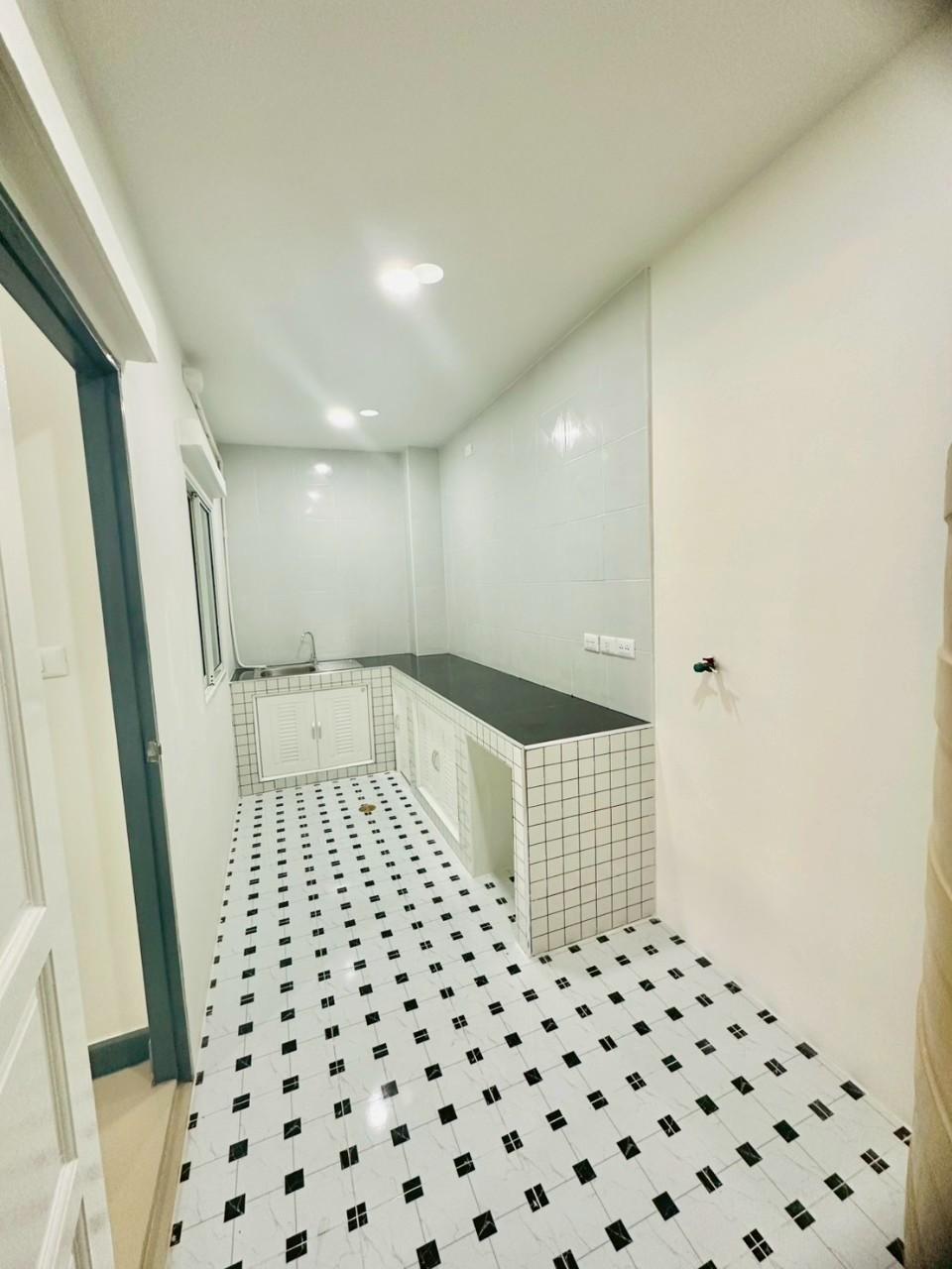 หมู่บ้านสุชารี วิลเลจ WR-03058 12
