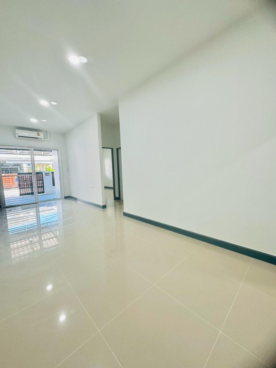 หมู่บ้านสุชารี วิลเลจ WR-03058 2