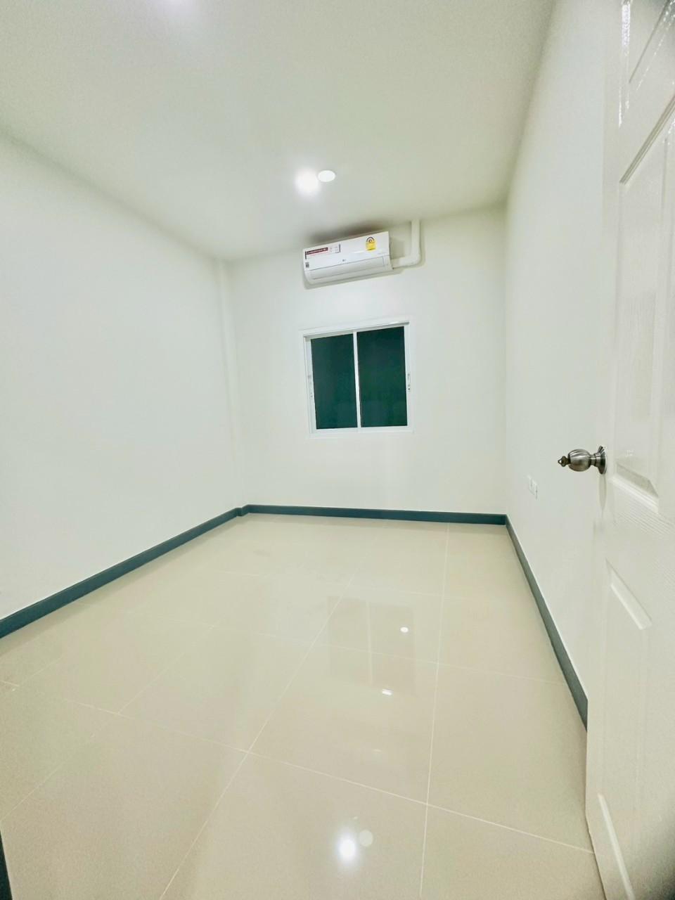หมู่บ้านสุชารี วิลเลจ WR-03058 5